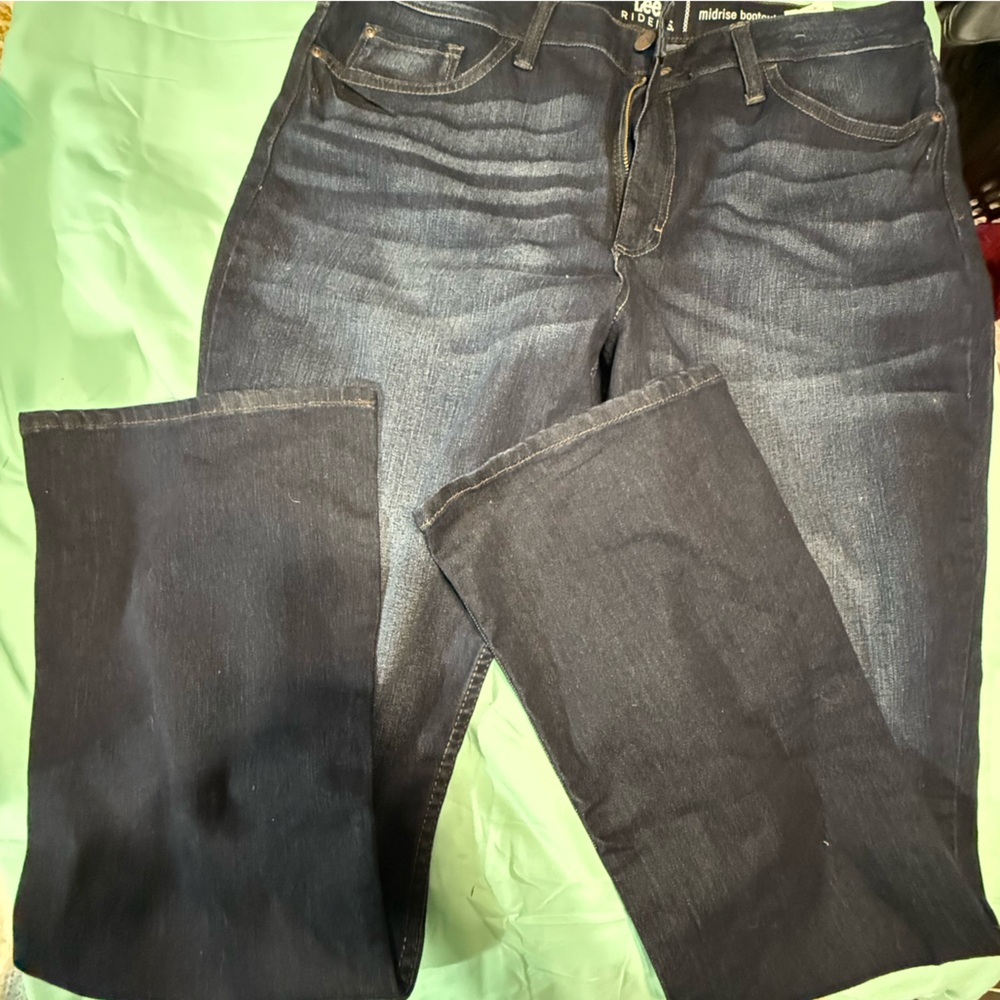 NWOT riders by Lee jeans 18L